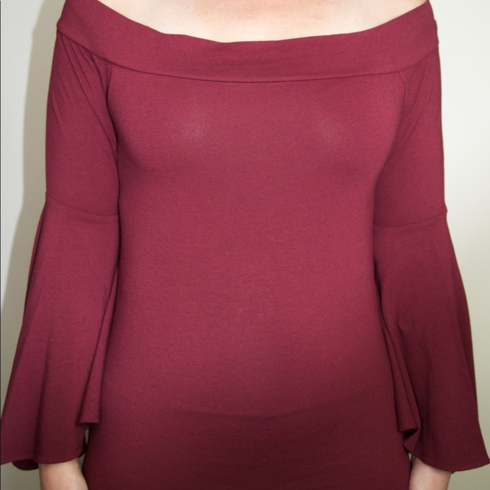 Bell Off Shoulder Sleeve Top